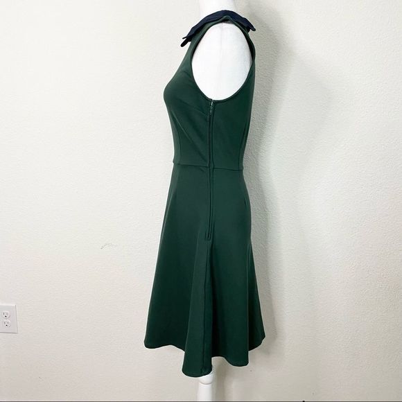 Modcloth Green All Polished Up Fit & Flare Peter Pan Collar Ponte Knit Dress M - Picture 4 of 8